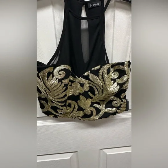 Black and gold crop top - Picture 2 of 4